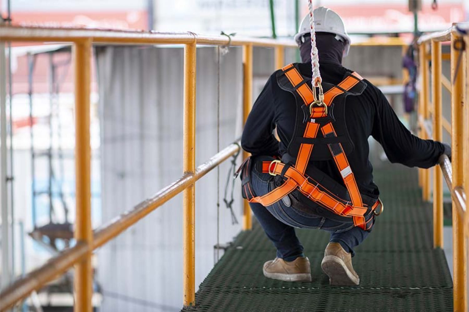 safety harness 1500x1000 1 from Metreel